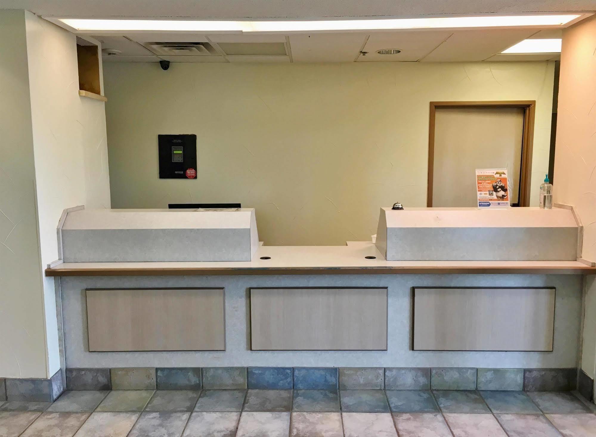 Americas Best Value Inn Декейтер Экстерьер фото